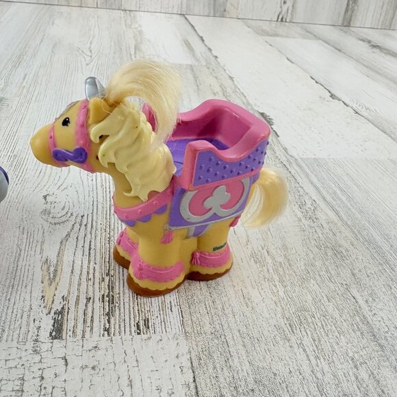 Fisher Price Little People Lot of 3 Royal Horses Prince Princess Castle Kingdom - Picture 16 of 16